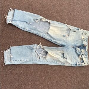 Distressed Zara Mom Jeans